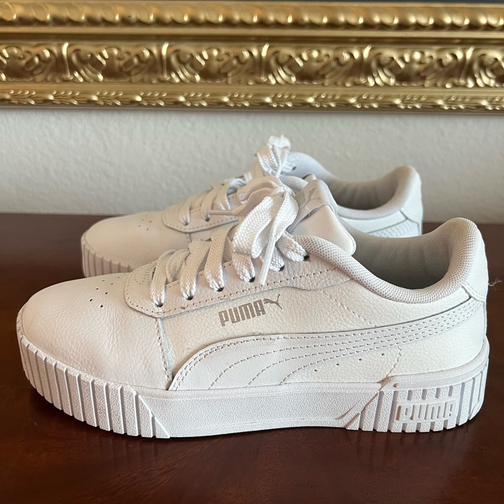 Puma Carina Court Sneakers